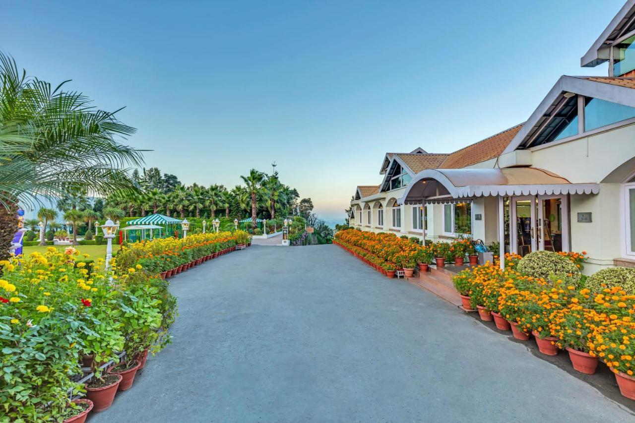 Club Mahindra Kandaghat Exterior photo