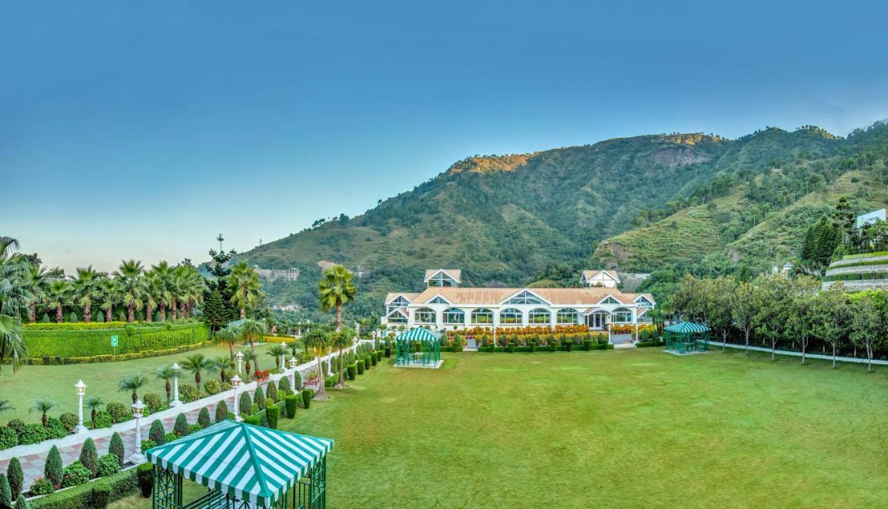 Club Mahindra Kandaghat Exterior photo